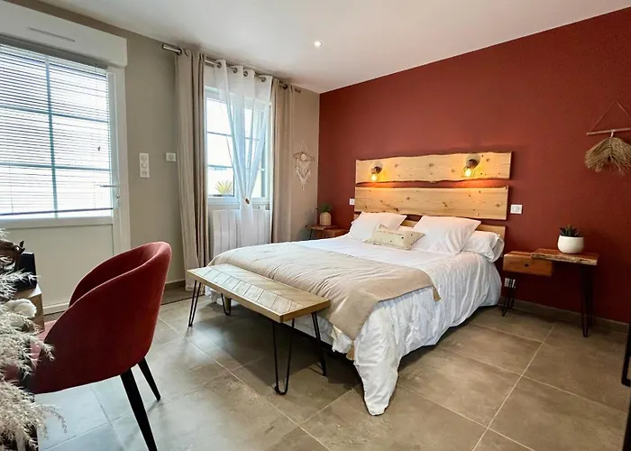 La Rose Des Vents Bed & Breakfast 4*