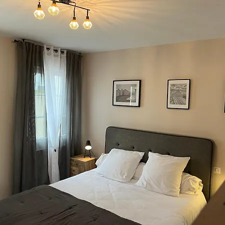 La Rose Des Vents לינה וארוחת בוקר 3*